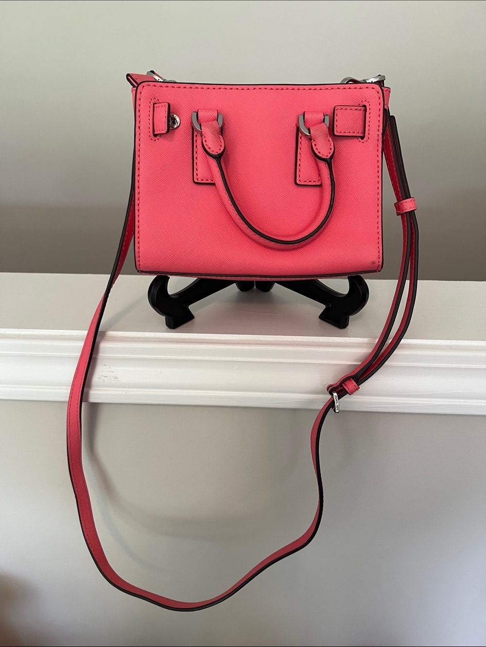 Michael Kors Coral Pink Saffiano Leather Crossbody Bag - Picture 4 of 5